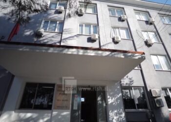 “Mos konsumoni cigare elektronike!” ISHP del kundër produkteve moderne të duhanpirjes