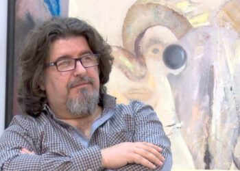 “NË EMËR TË POPULLIT”, jeni të ftuar …”/Helidon Haliti hap ekspozitën me 4 cikle në Shkodër