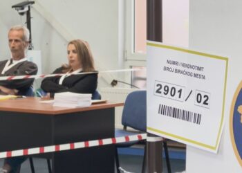 Lista Serbe pranon se ndikoi votuesit, Kosova kërkon heqjen e masave nga BE pas referendumit në veri