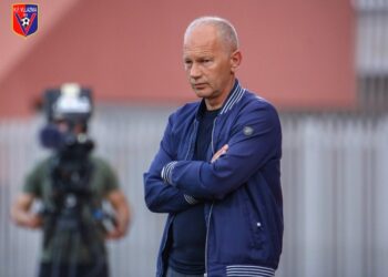 Çudira shqiptare, “dy ndeshje” larg titullit, Vllaznia ndërpret bashkëpunimin me trajnerin