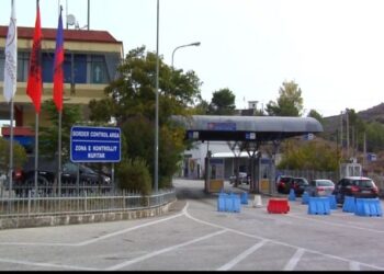 Greva e doganierëve grekë, pikat e kalimit kufitar me Shqipërinë mbyllen për 48 orë