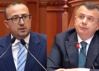 Kuvend/ Korreshi: Lushnjarët s’kanë asnjë përfaqësi, vendosni qoftë një komunist për dinjitet! Balla: Hajde konkurro për nënprefektin