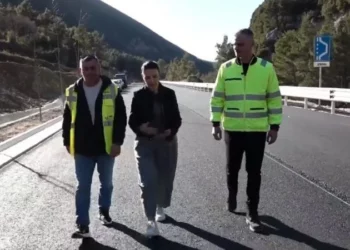 Balluku inspekton punimet në aksin Orikum-Dukat: Rruga drejt përfundimit, ja kur do të jetë gati