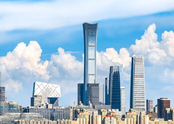 Bloomberg: 75 % e rritjes globale vitet e ardhëshme do vijë nga 20 vende