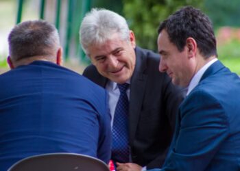 Analisti: Kurti e ka fiksim Ali Ahmetin. Ndërhyrja e tij në Maqedoninë e Veriut, e gabuar!
