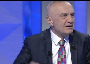 Meta: Gjatë fushatës më kanë rrëmbyer djalin 17 vjeç, në Fier i ranë çunit me lopata në kurriz