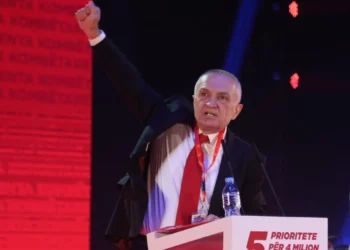 Tregon telefonatën me Berishën, Meta: E pëlqeu Konventën. Monika? I bleva një Tuareg në 2005, por e përdora unë