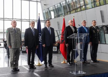 Ceremoni në Bruksel për 15-vjetorin e anëtarësimit në NATO, Peleshi: Të palëkundur në mbështetjen ndaj Aleancës