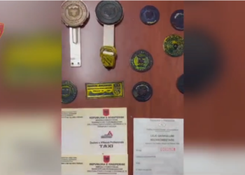 Zbulohet pika e falsifikimit të dokumenteve, pranga tre personave në Tiranë (EMRAT)