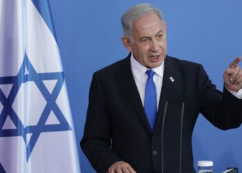 Izraeli kalon në gatishmëri të lartë në mbrojtjen ajrore, pritet sulm “hakmarrës” nga Irani