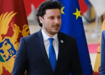 Vota kundër Prishtinës në KiE, Abazoviç: S’do kishte ndodhur nëse do isha ende kryeministër