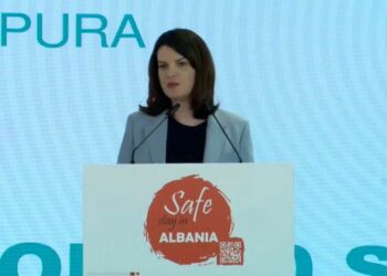 Sezoni turistik, Koçiu: 34 qendra shëndetësore verore nga Thethi në Ksamil