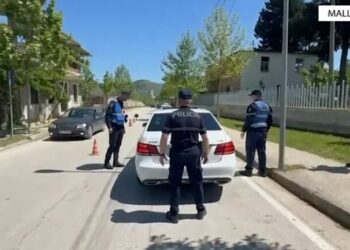 Pranga tiranasit/ U kap me armë zjarri në Mallakastër