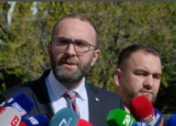 “Amnistia, një pazar”, Bardhi i përgjigjet Bashës: Kusht, s’do të përfitojë asnjë i dënuar nga SPAK