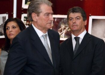 Ish-presidenti Bamir Topi: Ja kur u nda rruga ime me Berishën