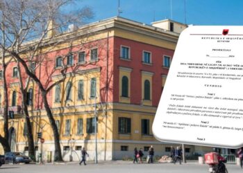 S’ka më me koncesion por monopol shtetëror, nga 1 janari 2025 shteti prodhon e monitoron vetë pullat fiskale! Çmimi përcaktohet me VKM