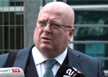 Seanca për Berishën u shty! Gjokutaj i kërkon ‘llogari’ Dumanit: Pse nuk paraqiten prokurorët?