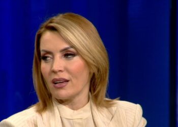 Deputetja e PS: Berisha duhet të japë përgjigje para drejtësisë. Nuk do ketë kurrë kompromis me pandëshkueshmërinë