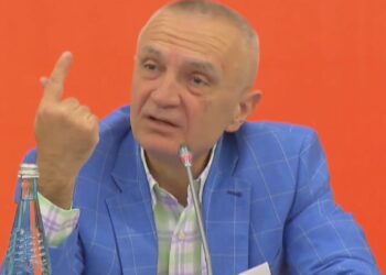 Kreu i PL: Gra që i kemi bërë ministre e deputete thonë çfarë ka bërë Meta për mua. Kam bërë një gabim të madh! Askush s’merr më poste për shkak se është mik i imi