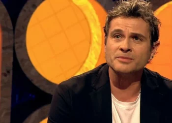 Puthi vajzën në buzë, rrëfehet për herë të parë Ilir Shaqiri: Është e drejta e një babai dhe një vajze që të japin…