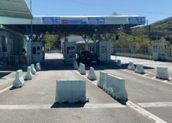 Normalizohet situata në Kakavijë dhe Kapshticë/ Në pikat e kalimit kufitar me Greqinë nuk ka më radhë automjetesh