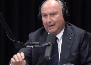 Përplasja historike me Ferrarin/ Djali i themeluesit të Lamborghinit rrëfen në podkastin e Ramës vendimin e guximshëm që mori i ati