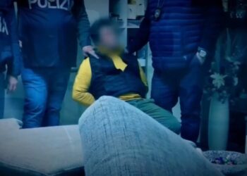 Vrau motrën dhe kunatin në vitin 1997, ja si u arrestua Gjovalin Lesi në Itali (VIDEO)