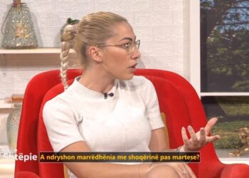 Habit gazetarja: Kam fjetur në një shtrat me shokun e ngushtë. Burri ka ndenjur 2 javë me Bleona Qeretin