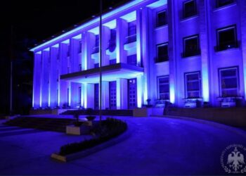 Dita Ndërkombëtare e Autizmit, Presidenca ‘vishet’ ngjyrë blu!
