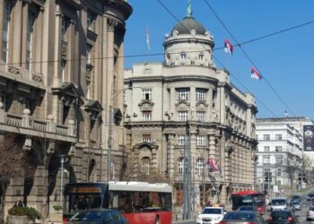 Qeveria e re serbe, plot me “spiunë”, Vuçeviç kthen Vulinin e sanksionuar dhe të dekoruar nga Putin