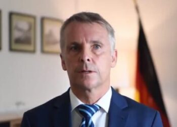 Ambasadori gjerman në Kosovë thirrje Serbisë: Çtensionoje situatën, menjëherë!