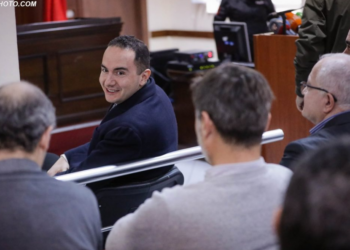 Vijon telenovela me gjyqin e Salianjit, deputeti dhe avokati: Jemi shumë të sëmurë, s’vijmë dot në seancë