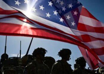 Lufta në Ukrainë, SHBA shqyrton mundësinë e dërgimit të këshilltarëve ushtarakë drejt Kievit