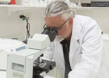 Kanabisi mund të shkatërrojë qelizat e kancerit të lëkurës! Ja çfarë zbuluan shkencëtarët