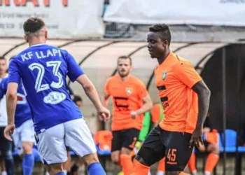 U lirua nga burgu/ Dhunoi të dashurën, kush është ish-sulmuesi i Partizanit që përfitoi nga amnistia