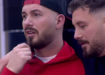 I hodhën karafila njëri-tjetrit me helikopter, Romeo tregon se nga janë frymëzuar binjakët Veshaj: ‘Mbreti’ meksikan i drogës, El Chapo…!