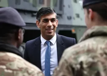 Shërbim i detyruar ushtarak në Britani, Rishi Sunak: Shtetësia ka të drejta por dhe detyrime