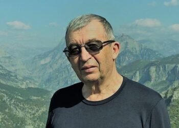 Unë jam shqiptar, por s’do të ndihesha më pak krenar po të isha grek, bashkëatdhetar i Sokratit, Platonit, Eskilit…