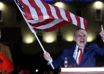Meta, flet për median amerikane! Asnjë fjalë për non-gratan e Berishës: Mos harroni sa e duam ne SHBA