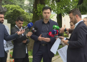 Amnistia Penale, Basha: PS-Rithemelimi, mesazh drejtësisë “ju dënoni të korruptuarit, ne i lirojmë”