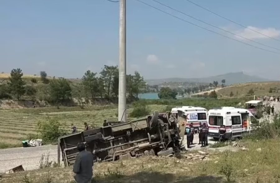 Aksidentohet autobusi me turistë në Turqi, 15 të plagosur