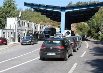 DETAJE / Kishin hyrë ilegalisht në Kosovë, ndalohen në Jarinje dy rusë