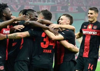VIDEO / Perla e Granit Xhakës i jep trofeun e dytë Bayer Leverkusen