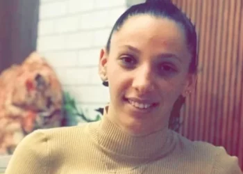 Vetëvrasja e policies, “arrest në shtëpi” për të dashurin e saj, fshiu bisedat në celular