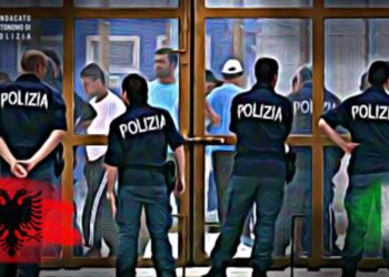 “Jetesa në hotele, paga 100 euro/dita”. Më 3 qershor nis dorëzimi i kampit të Lezhës, si do të trajtohen policët italianë