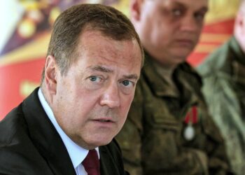 “Lufta me Perëndimin jo e pamundur”, Medvedev: Nuk po luajmë blofin për armët bërthamore