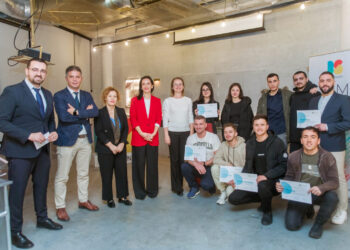Edicioni i 5-të i Konkursit të Ideve të Biznesit/ B4Students fton të aplikojnë të rinjtë që kanë një ide biznesi: Grant 5 mijë euro