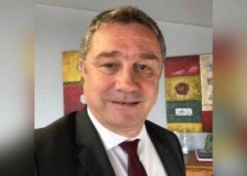 Bankat, media dhe përgjegjshmëria