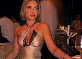 “Vajzat e showbizit marrin shuma të mëdha parash në Dubai”, ironizon Kejvina: Pyes për një shoqe, ku…!