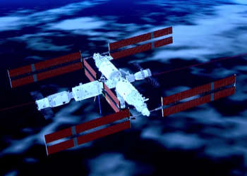 Ekuipazhi i “Shenzhou-18” kryen eksperimente shkencore në hapësirë